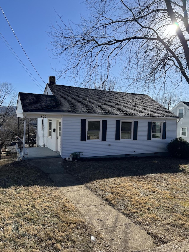 view of front of home featuring a patio area