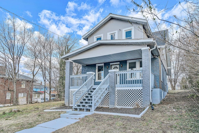 view of front of home featuring a porch