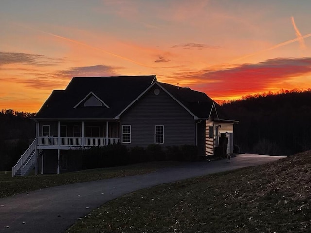 view of front of house with covered porch