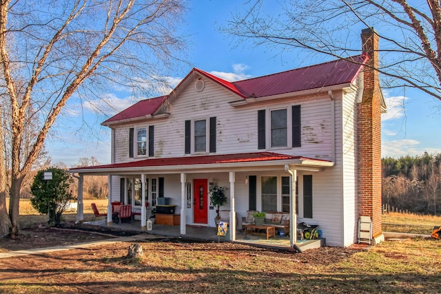 view of front of home featuring a porch