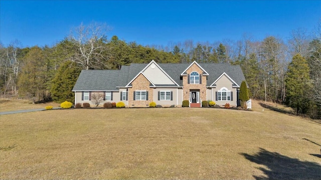 view of front of house with a front lawn