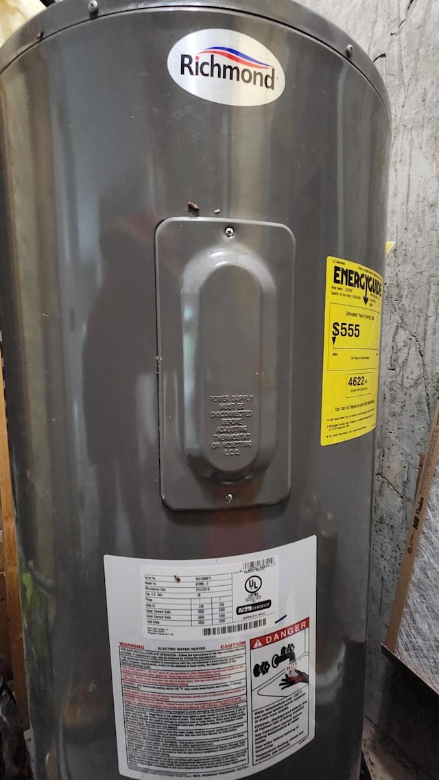 1057 Barrow Hills Dr, Huddleston, VA 24104 - detailed view of electric water heater