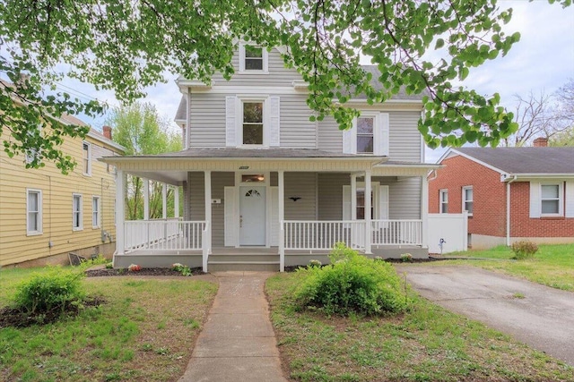 view of front facade featuring a porch