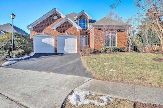 front of property featuring a front yard