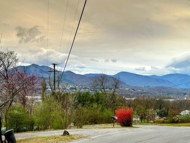 property view of mountains