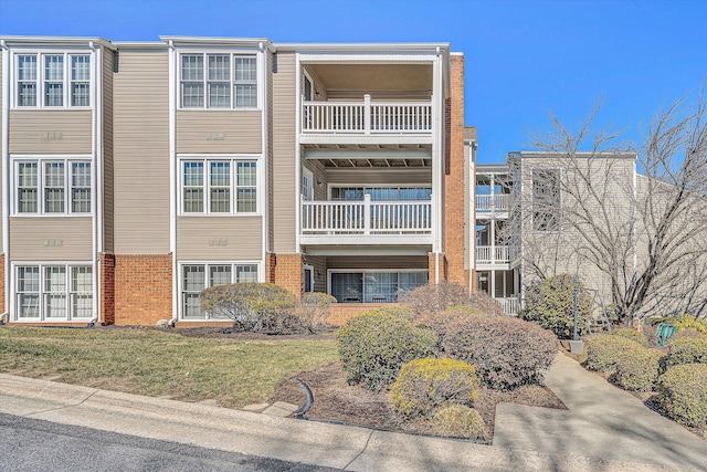 2983 Winterberry Dr, Roanoke, VA 24018 - view of building exterior