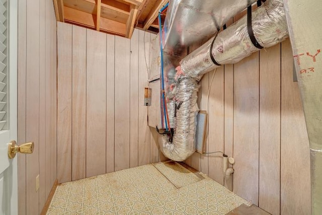 1345 Stone Mill Rd, Hurt, VA 24563 - view of spacious closet