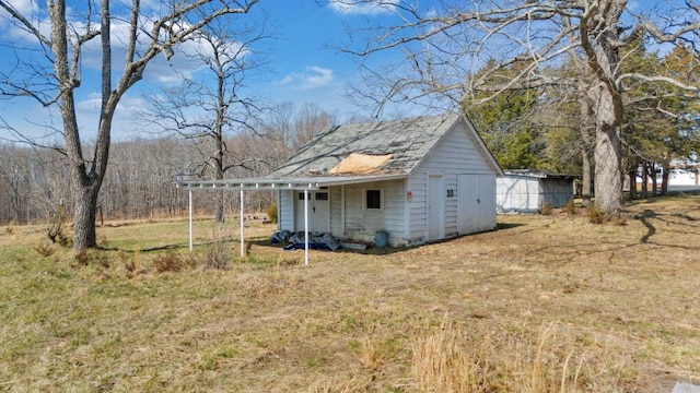 1345 Stone Mill Rd, Hurt, VA 24563 - view of side of home featuring an outbuilding
