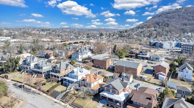 bird's eye view featuring a residential view and a mountain view