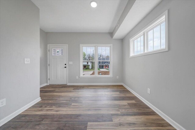 2236 Kenwood Blvd SE, Roanoke, VA 24013 - entryway featuring baseboards and wood finished floors
