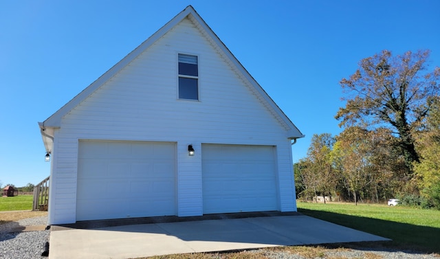 garage featuring a garage