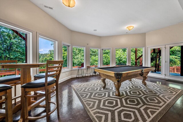 playroom with visible vents, billiards, and baseboards