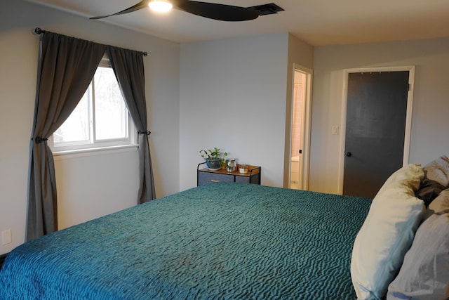 bedroom featuring ceiling fan