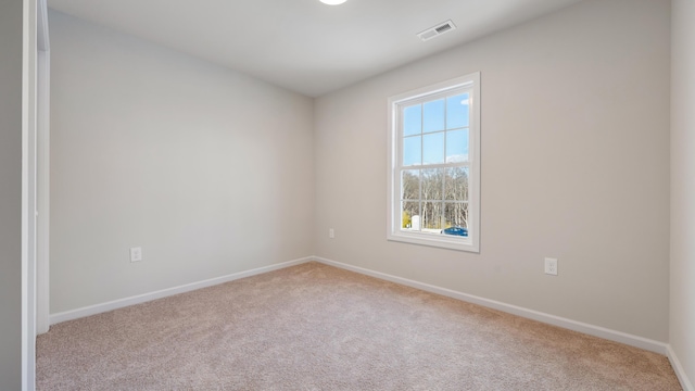 2809 Russlen Dr, Salem, VA 24153 - carpeted spare room with baseboards
