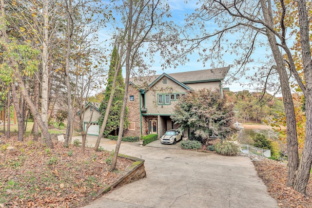 368 Penninsula Pt, Lynch Station, VA 24571 - view of front of property featuring driveway, a carport, and an outbuilding