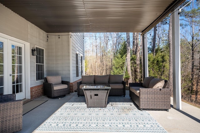 view of sunroom / solarium