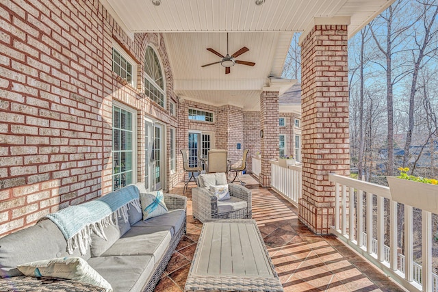 20 Waverly Ct, Moneta, VA 24121 - deck featuring a ceiling fan and an outdoor hangout area