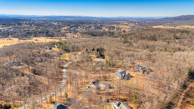 bird's eye view with a mountain view