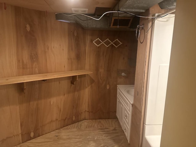 walk in closet featuring visible vents