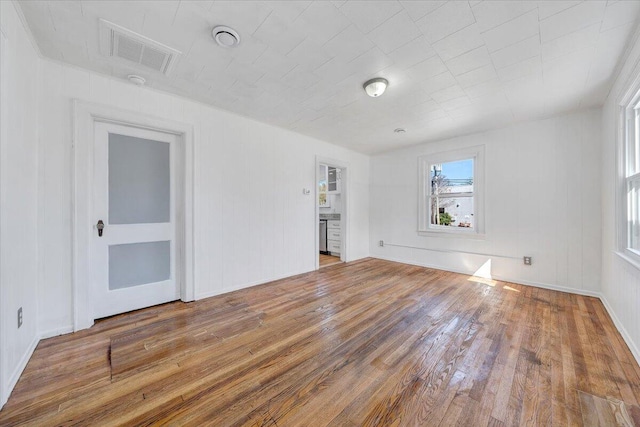 821 Kerns Ave SW, Roanoke, VA 24015 - empty room with hardwood / wood-style floors