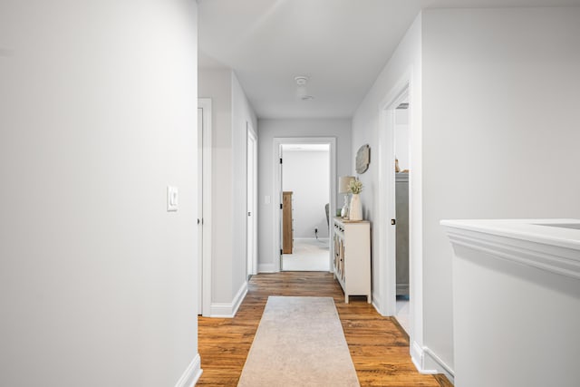1042 Round Meadow Dr, Christiansburg, VA 24073 - hall featuring light wood-type flooring and baseboards