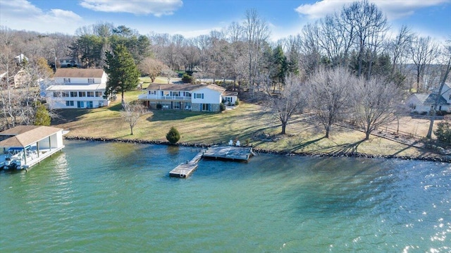 water view featuring a floating dock