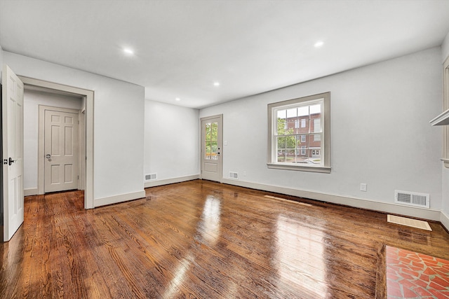 2619 Carolina Ave SW, Roanoke, VA 24014 - empty room with wood finished floors, baseboards, and recessed lighting