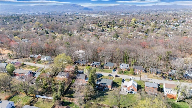 bird's eye view featuring a residential view and a mountain view