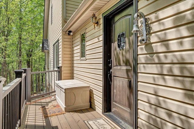 view of property entrance