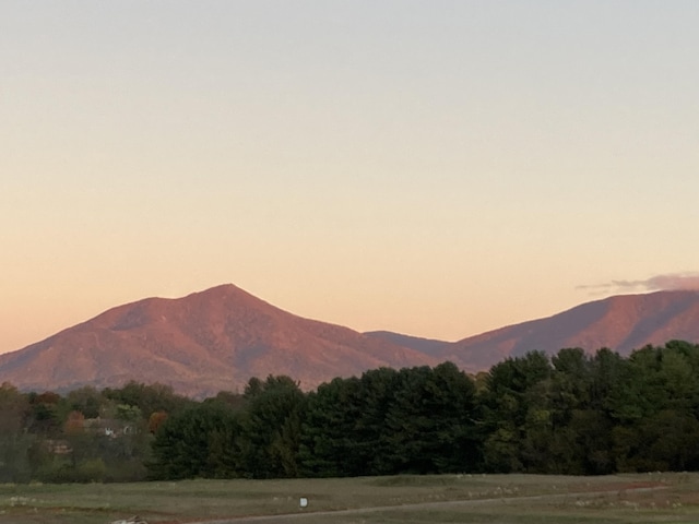 property view of mountains