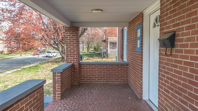 view of patio / terrace with covered porch