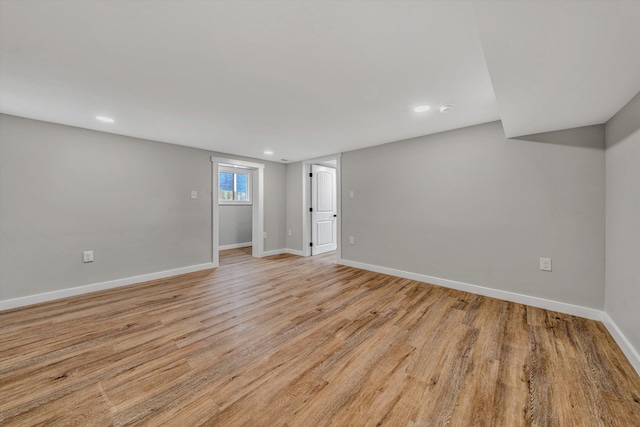 535 Day Ave SW, Roanoke, VA 24016 - empty room featuring light wood finished floors, baseboards, and recessed lighting