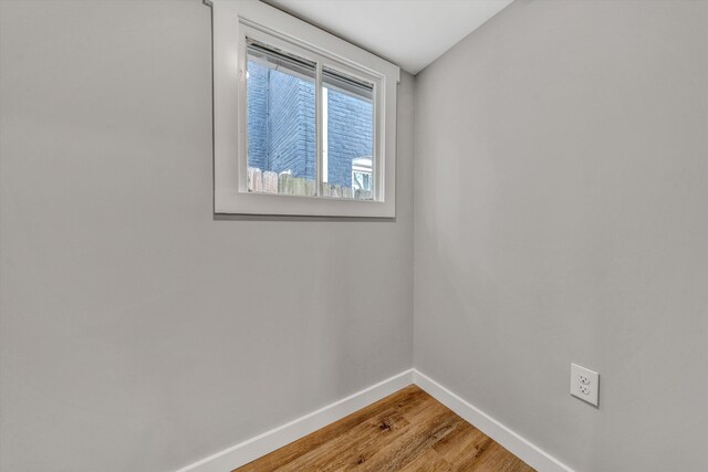 535 Day Ave SW, Roanoke, VA 24016 - spare room featuring light wood-style floors and baseboards
