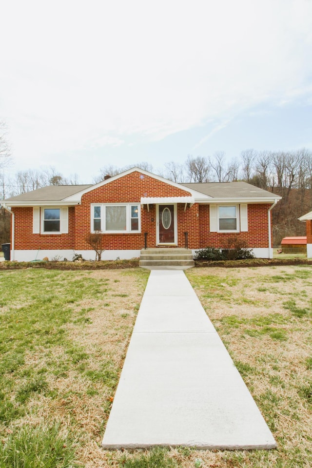2048 Laura Rd NW, Roanoke, VA 24017 - single story home featuring a front yard and brick siding