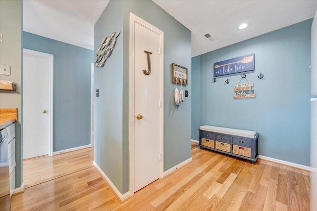 114 Waterside Cir Unit B-6, Moneta, VA 24121 - corridor featuring light wood-style floors, baseboards, and recessed lighting