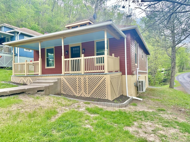 view of front facade with a porch
