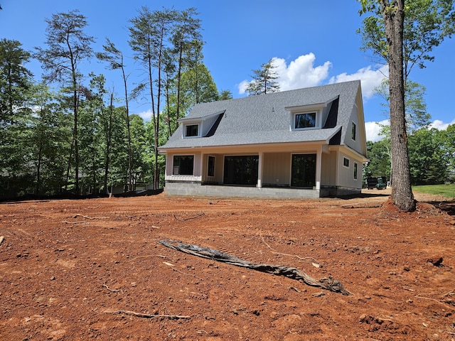 120 Pointe O Woods Dr, Huddleston, VA 24104 - rear view of property featuring a shingled roof