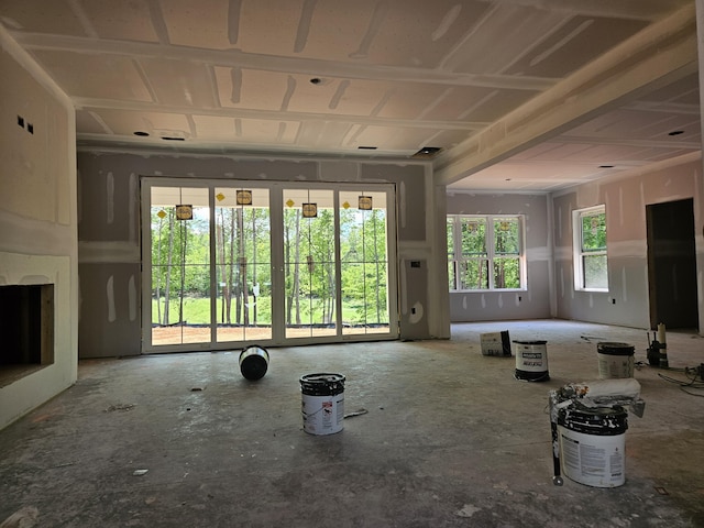 120 Pointe O Woods Dr, Huddleston, VA 24104 - view of unfurnished living room