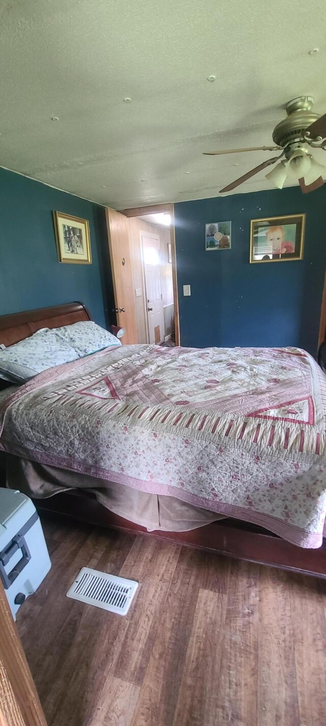 657 Meadows Ln, New Castle, VA 24127