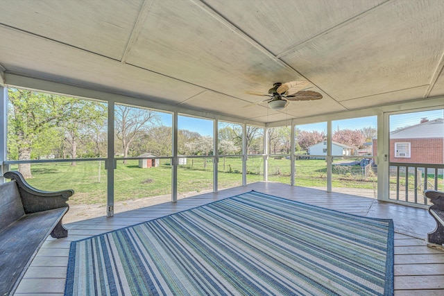 1112 Highland Rd, Salem, VA 24153 - unfurnished sunroom with a ceiling fan