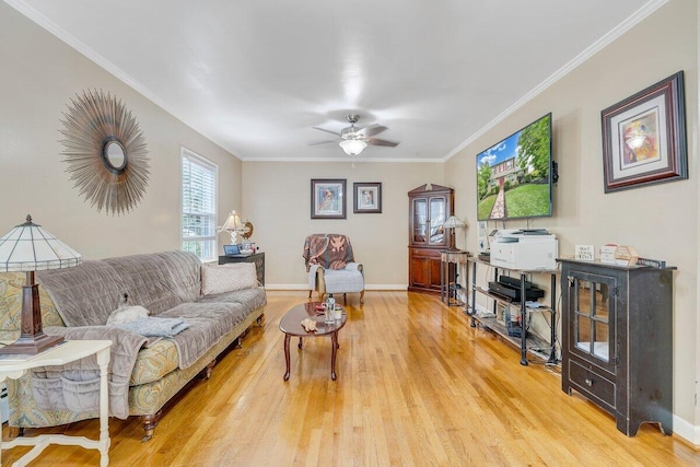 2626 Avenham Ave SW, Roanoke, VA 24014 - living room featuring wood finished floors, ornamental molding, ceiling fan, and baseboards