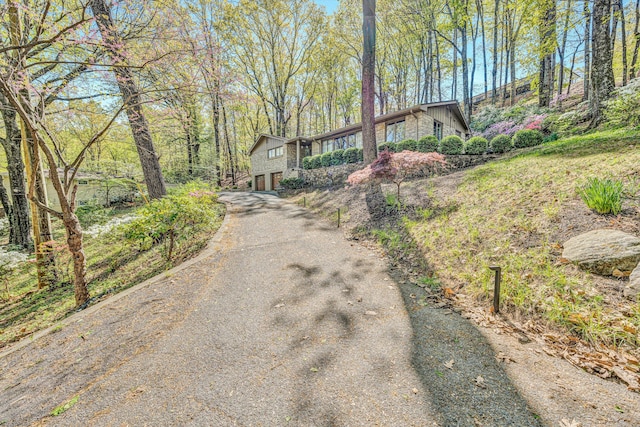 3421 Exeter St SW, Roanoke, VA 24014 - view of front of property with an attached garage and aphalt driveway