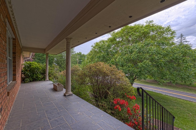 1615 Deyerle Rd SW, Roanoke, VA 24015 - view of patio / terrace