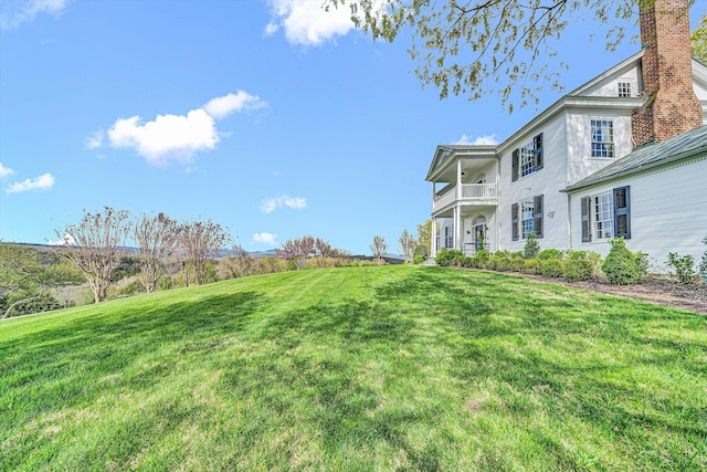 420 S Church St, Fincastle, VA 24090 - view of green lawn with a balcony
