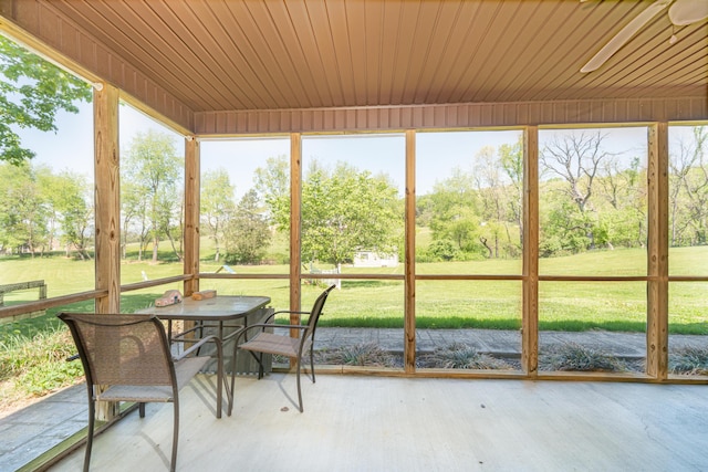 2902 Brughs Mill Rd, Fincastle, VA 24090 - sunroom featuring outdoor dining area and a ceiling fan