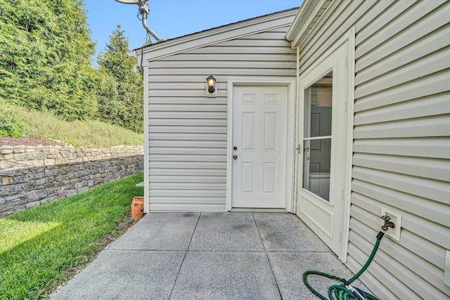 view of property entrance