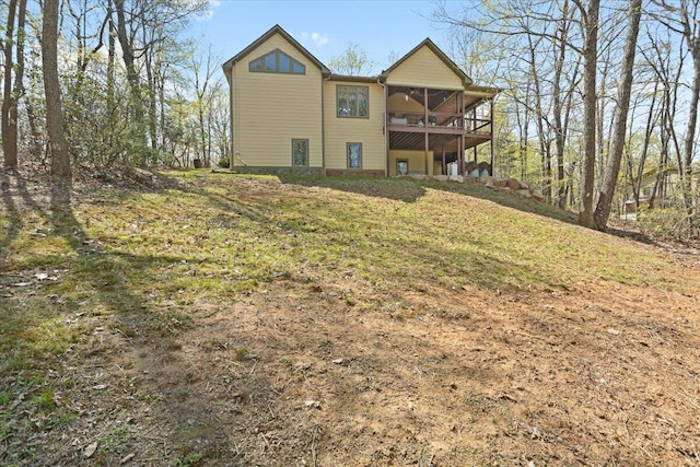 30 Boulder Point Dr, Hardy, VA 24101 - back of property with a sunroom and a wooden deck
