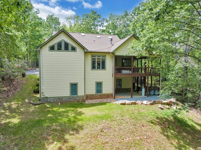 30 Boulder Point Dr, Hardy, VA 24101 - rear view of property featuring a patio, a yard, a shingled roof, and a wooden deck