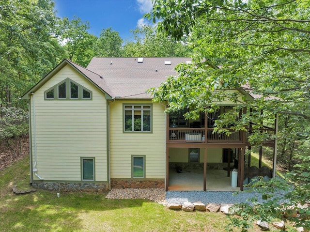 30 Boulder Point Dr, Hardy, VA 24101 - back of house featuring a patio, roof with shingles, a lawn, and a deck