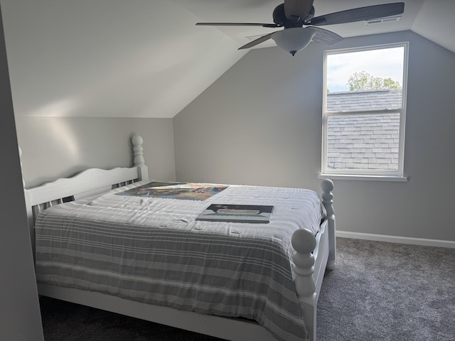 view of yard with ceiling fan